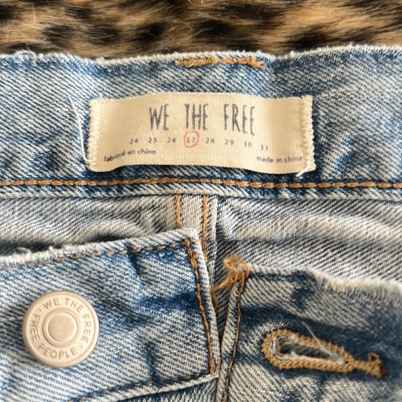 Free People shorts - Picture 2 of 3